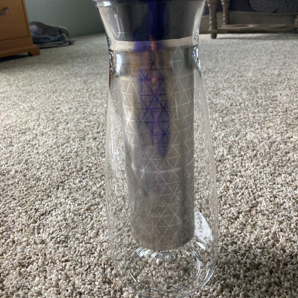 Tupperware cold brew coffee carafe